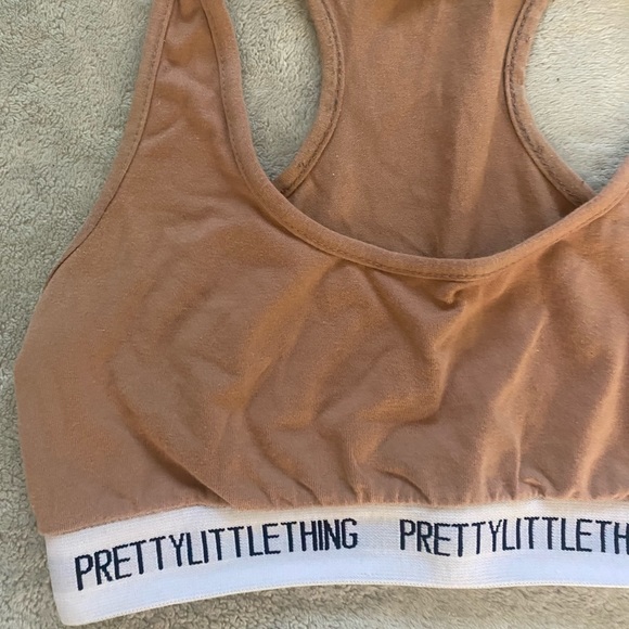 Pretty Little Thing Sports Bra Size Small - Picture 4 of 5